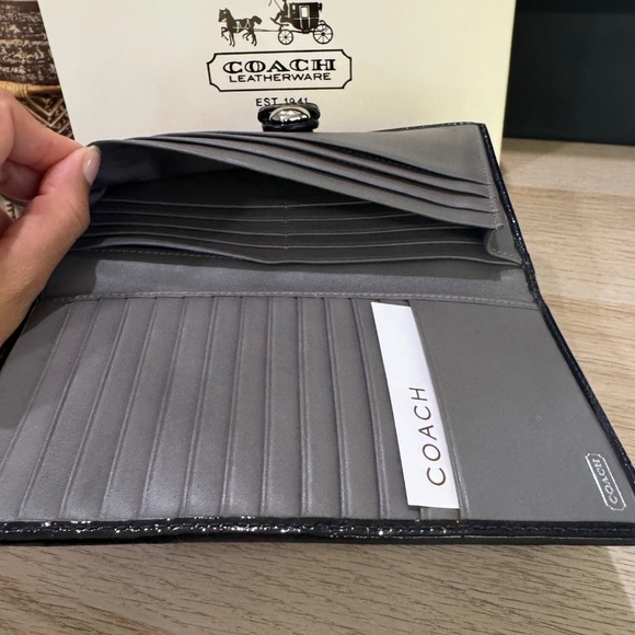 Vintage Coach Canvas Embroidered C Clutch Large Wallet New in Box - Picture 9 of 12